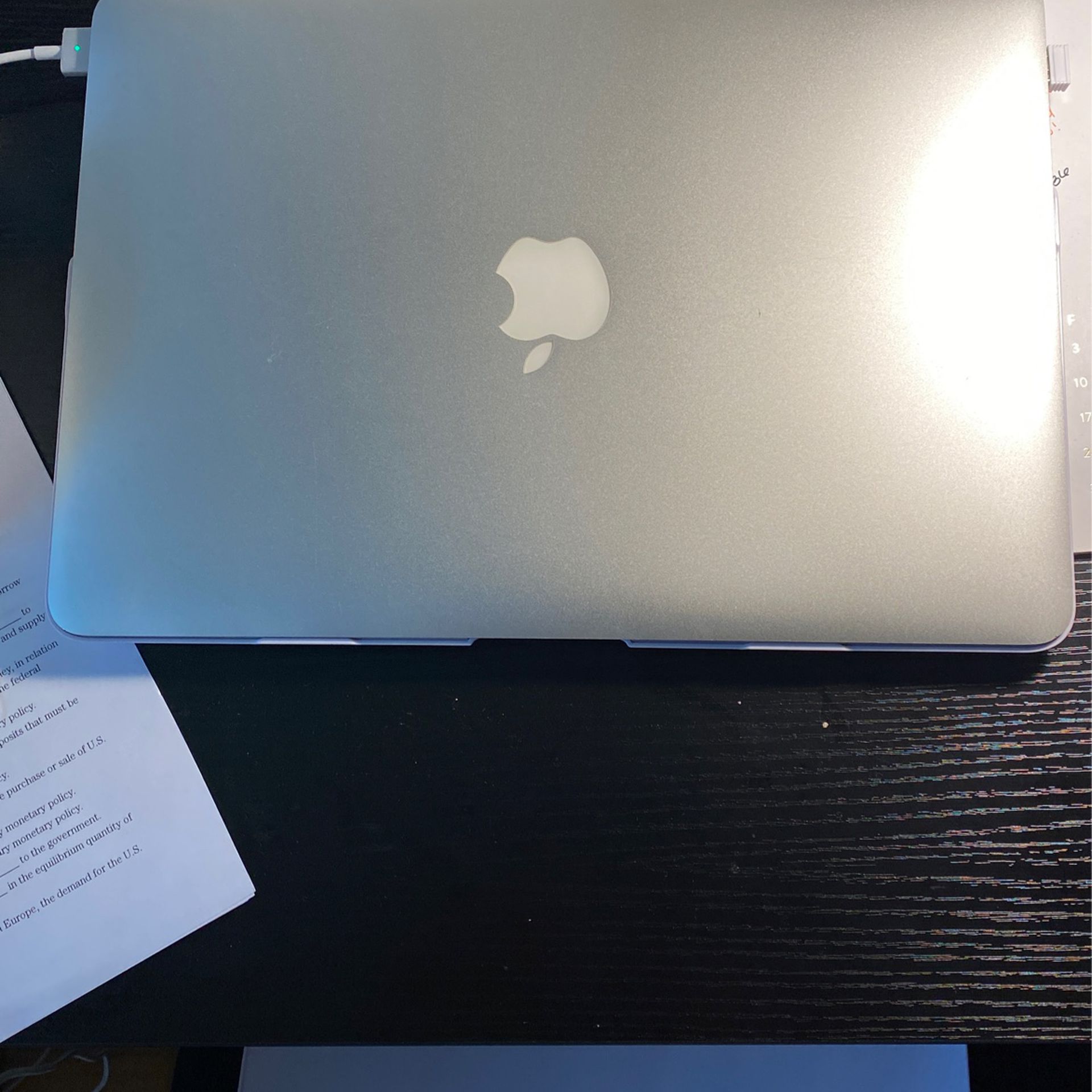 Apple MacBook AIR 13.3 Inch (early 2015)