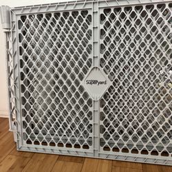 Baby play yard, baby gate, play pen or pet pen