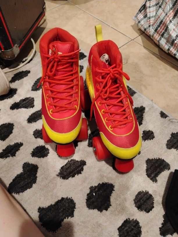 4-Wheel Skates