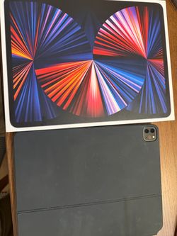 iPad Pro 12.9 inch 5th generation with Apple Magic Keyboard