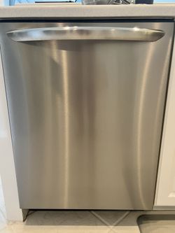 REDUCED! Frigidaire Gallery Dishwasher