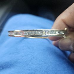 10kt Diamond Bangle