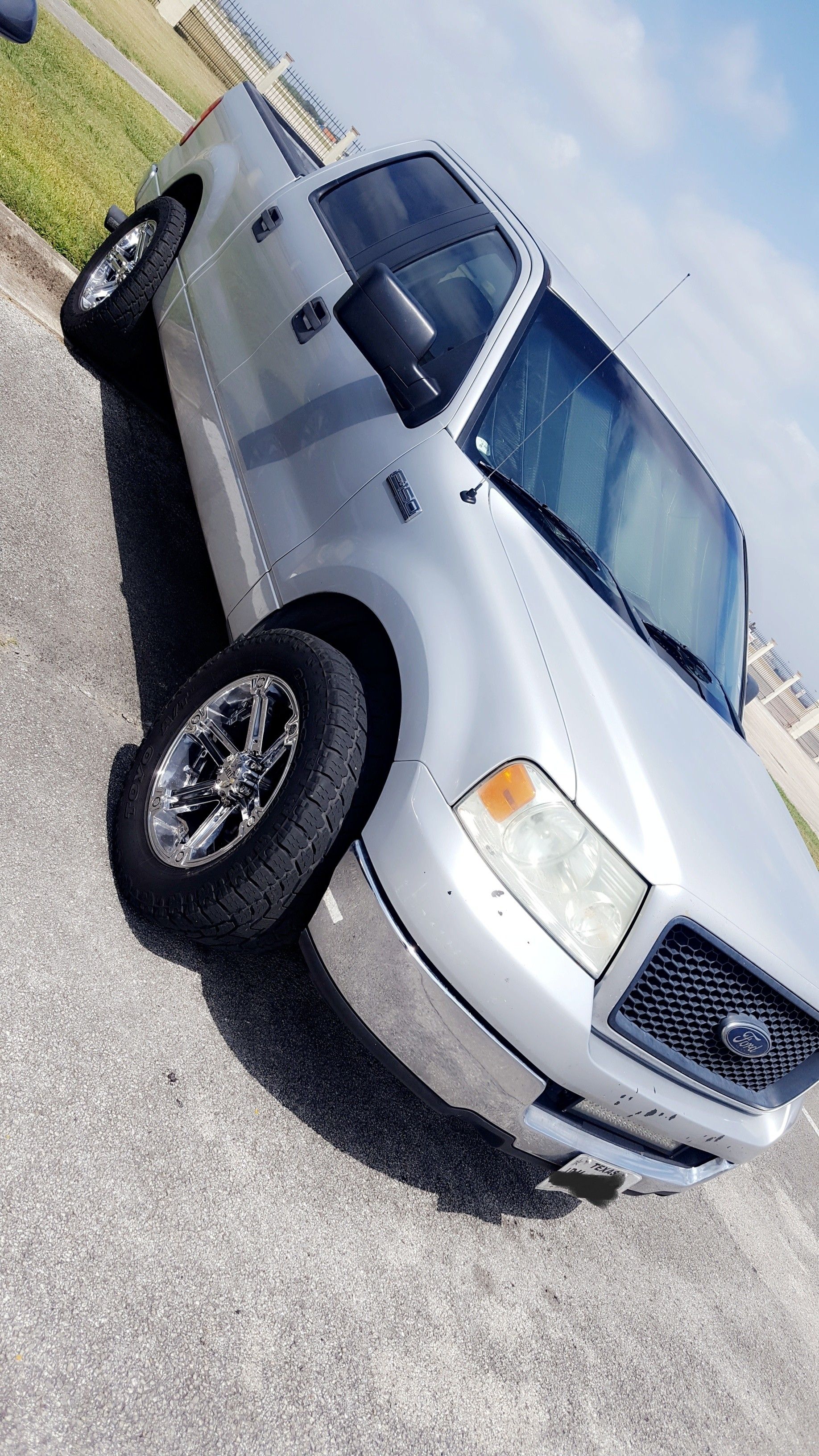 2005 Ford F150 4dr