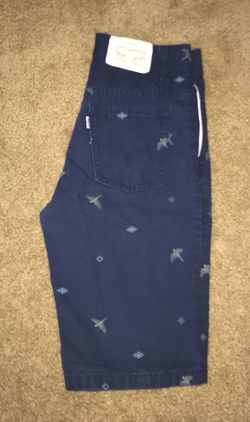 Boys Levi’s unique bird print shorts size14Reg