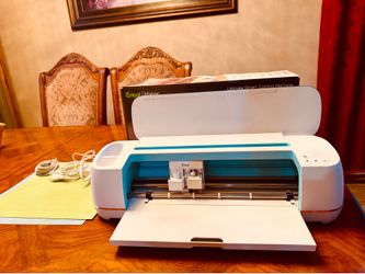 Cricut maker with extras