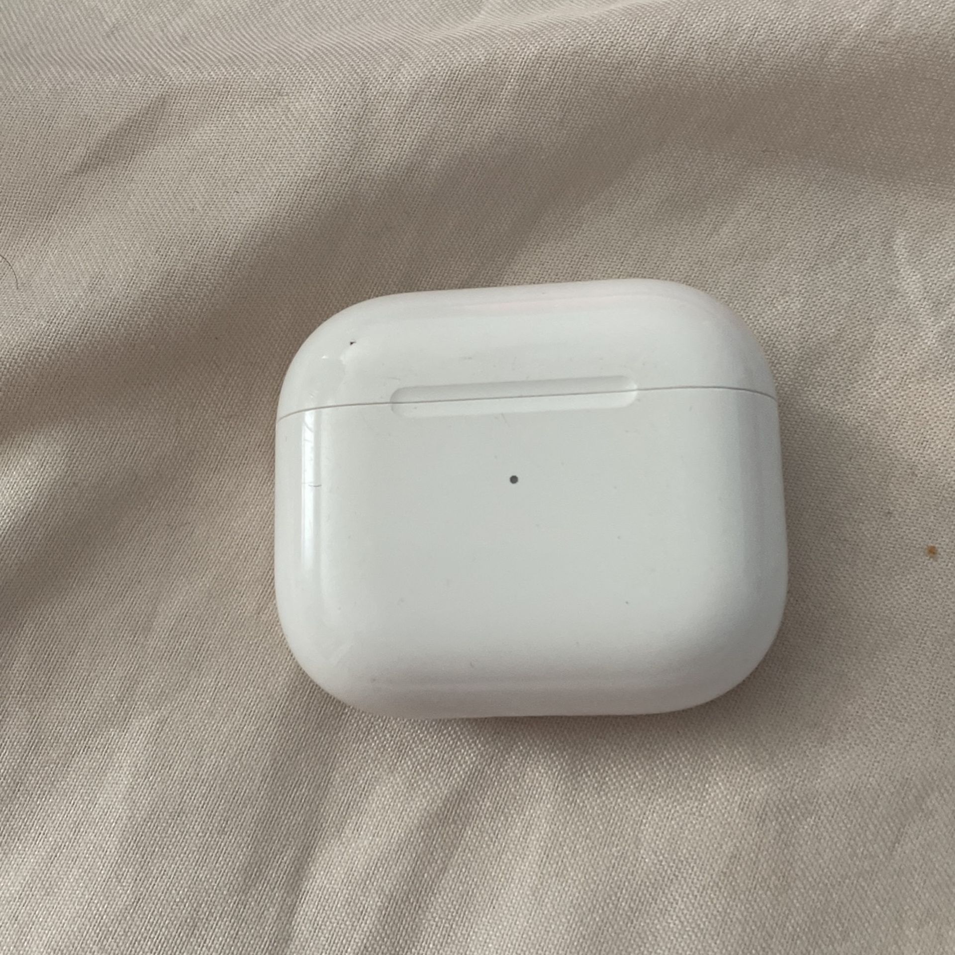 AIRPODS 3rd Gen Charging Case