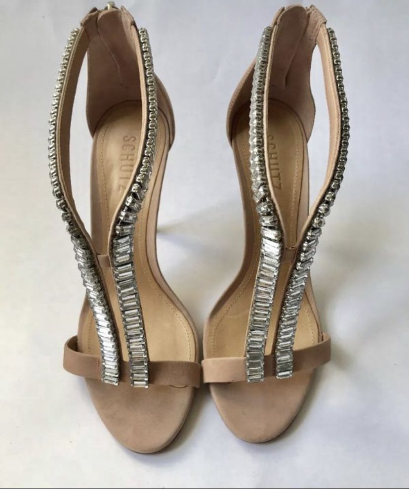 SCHUTZ SHOES OPEN TOE HEELS, STUDDED! SIZE 8. NUDE BLUSH PINK!
