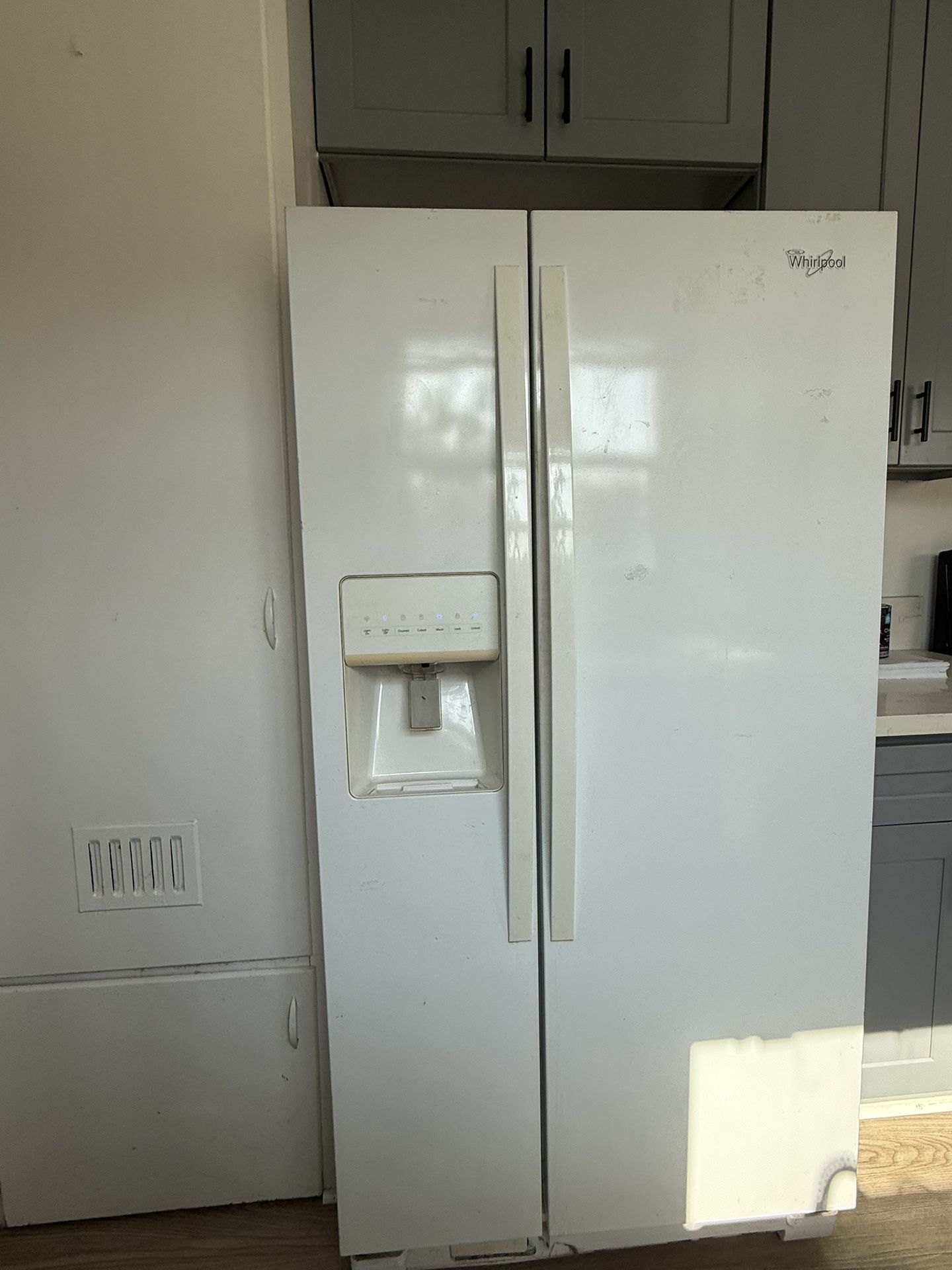 33-in Wide White Side By Side Whirlpool Fridge