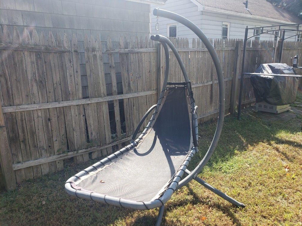 Lounge chair