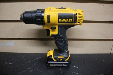 DeWalt DCD710 12V Max 3/8" Cordless Drill W/Battery