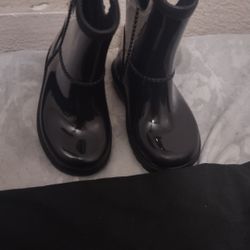 Ugg Rain Boots Size 5 Toddler 