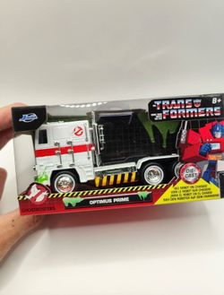 🔥🔥 Jada 1:32 Ghostbusters x Transformers Optimus Prime G1 w/ Ecto-1 Graphics