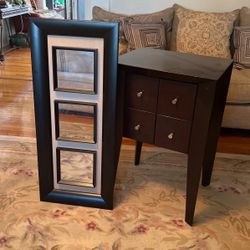 Cabinet With Mirror 
