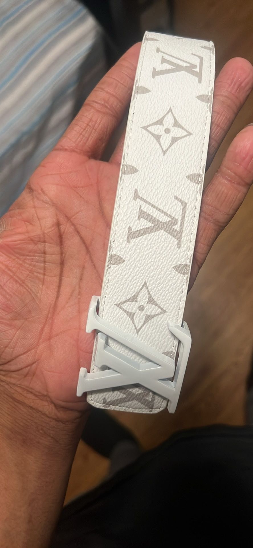 louis vuitton lv initiales 40mm reversible belt White