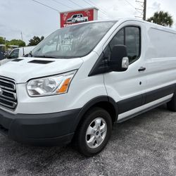 2019 Ford Transit 250 Low Roof 