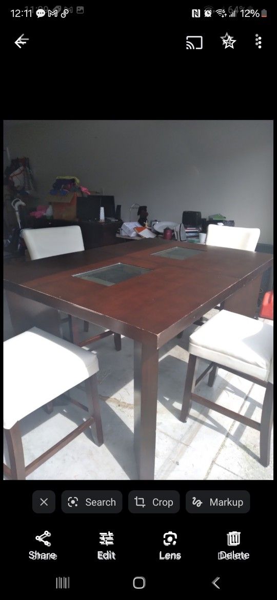 Kitchen Table And 4 Chairs