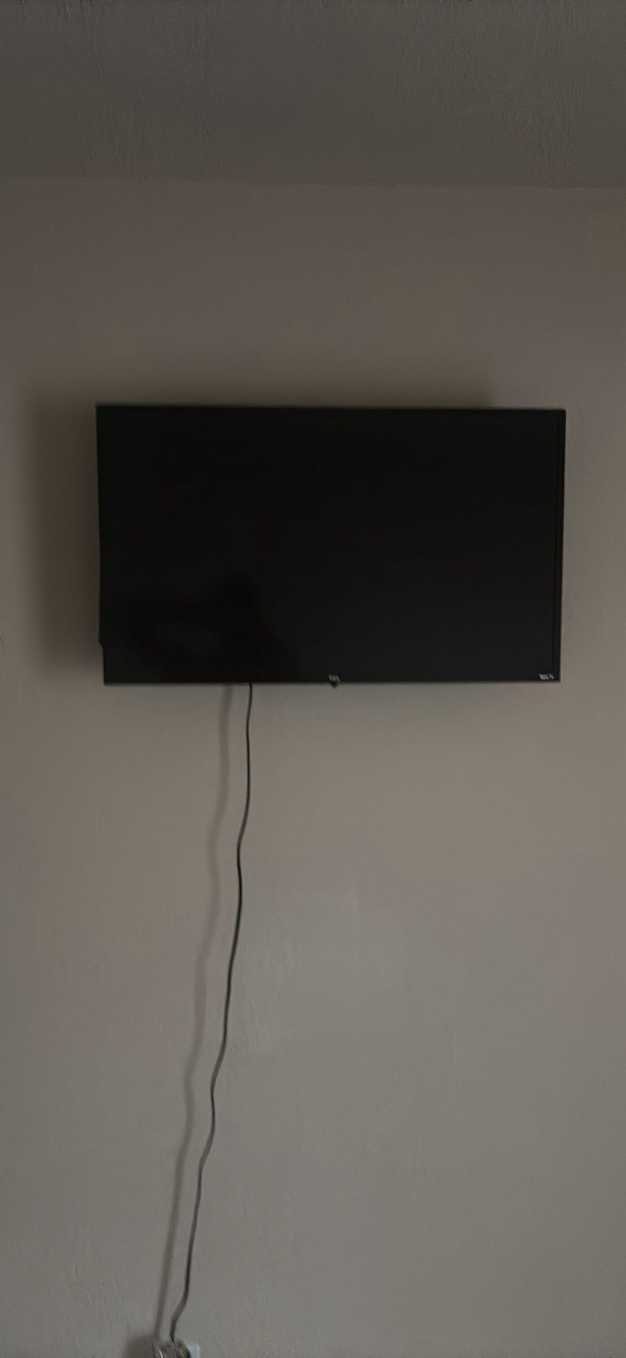 50 And 30 Inch Roku Tvs