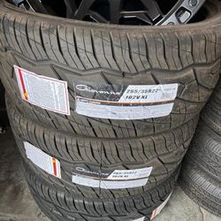265/35/22 Giovanna Tires Set 