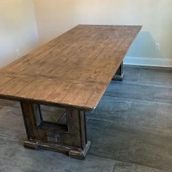 Dinning Table 