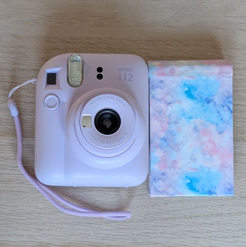 Fujifilm Instax Mini 12 Polaroid Camera Lilac Purple Christmas Gift