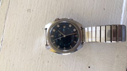 Vintage Bulova Wrist Alarm watch