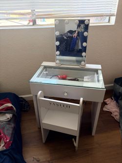 Child vanity