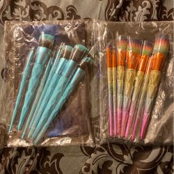 7 Makeup Brush Set With Makeup Bag