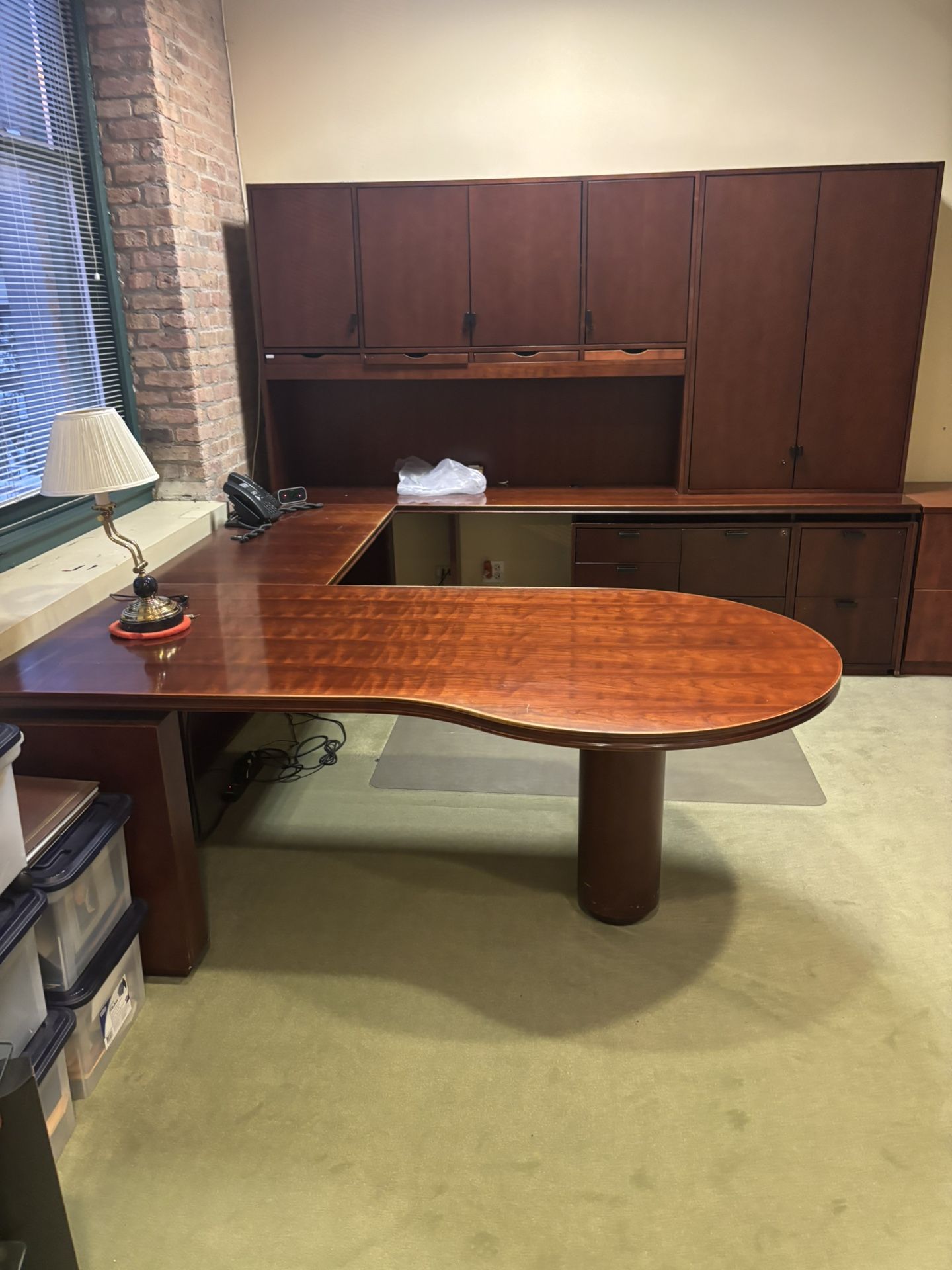 Mahogany U Shape Executive Desk