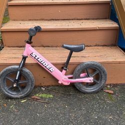 Strider Balance Bike 