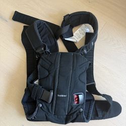 Baby Bjorn Carrier 