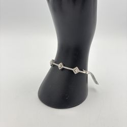 14kt White Gold 1.35ct Diamond Bangle Bracelet