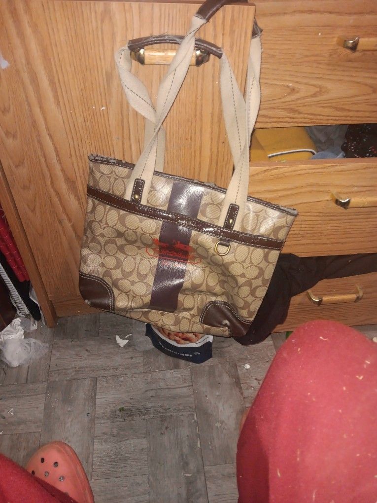Coach Leatherware 