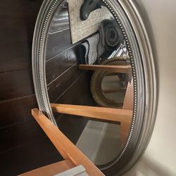 8 Different Mirrors. Round Guilded  Silver All Unique Most Around 45$ 20-60$