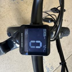 RadRover 6+  76 Miles