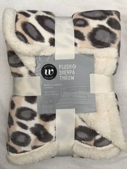 Wayland square plush throw sale