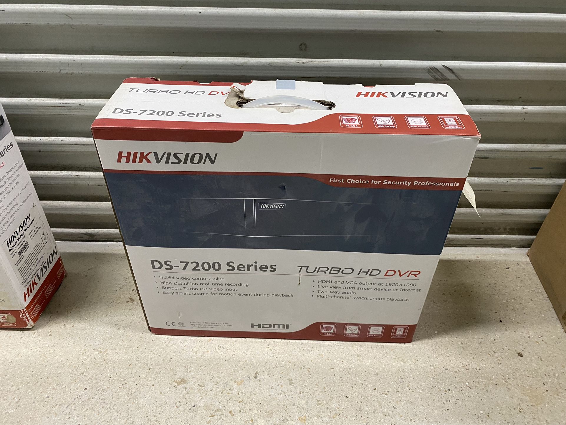 Hikvision DS-7200 Series Turbo HD Hybrid DVR Digital Video Recorder