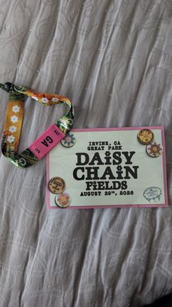 Daisy Chain Fields (General Admission)