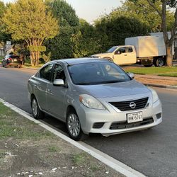 2012 Nissan Versa