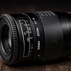 Sigma 35-135mm f/3.5-4.5 AF Zoom Camera Lens for Minolta A Mount – Tested / Clean Glass