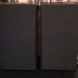 SONY STEREO SPEAKERS GOOD CONDITION...CLICK ON PICTURE YOU WILL GET FULL PICTURE SIZE 