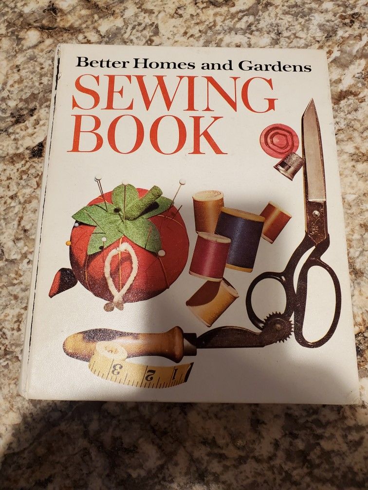 Vintage Better Homes And Gardens Sewing Book