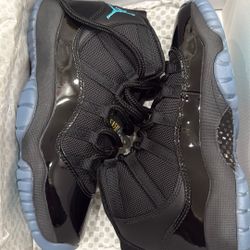 AIR JORDAN 11 