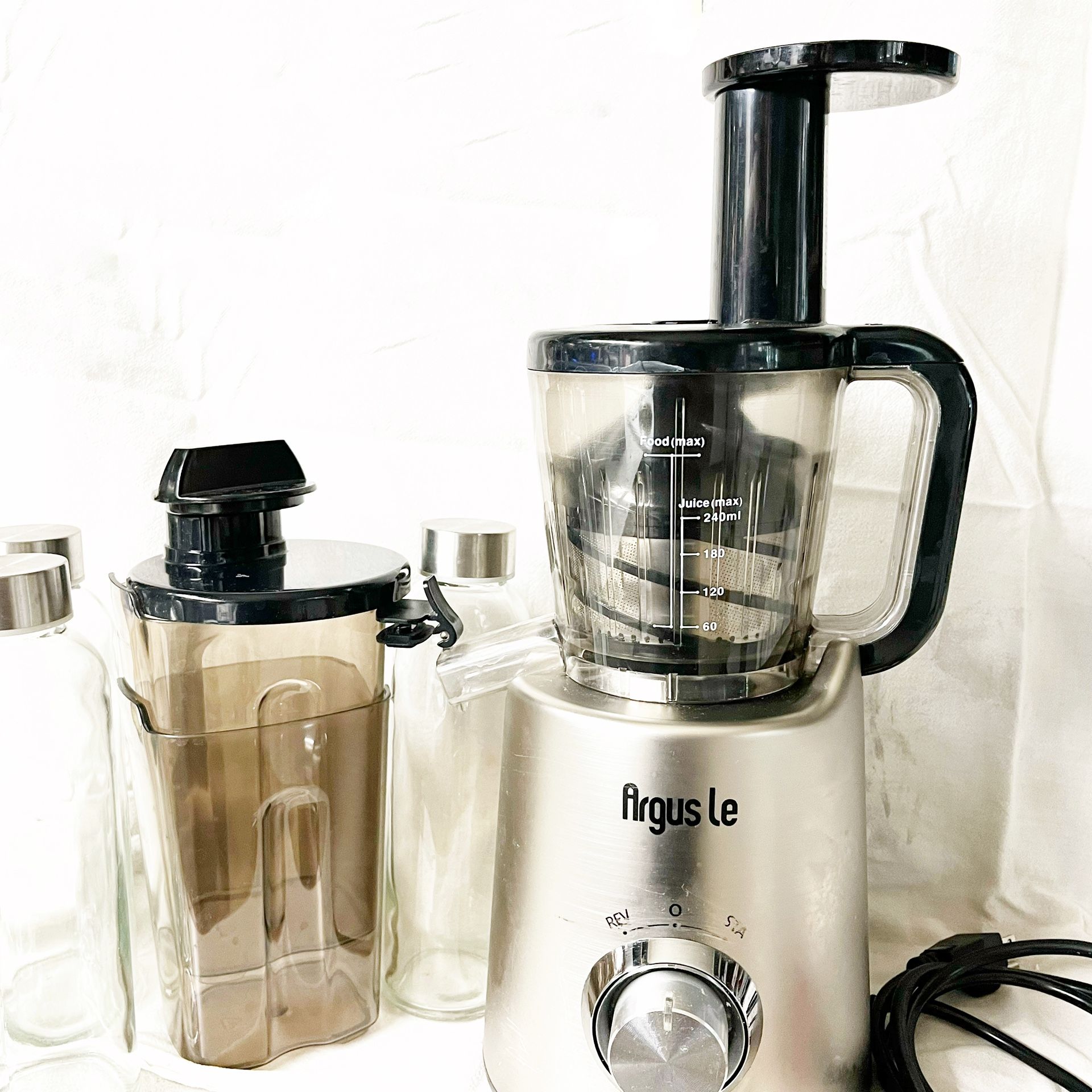 Argusle Juicer With 6 Glass Bottle And Recipe Book