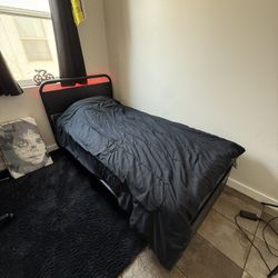 BLACK METAL TWIN BED FRAME WITH LED (no mattress incl.) 