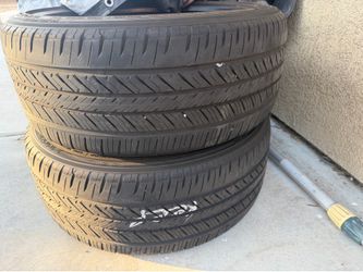 235/40R19 tires