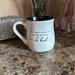 Large Be Kind Mug