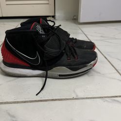 Size 10.5 Nike Kyrie 6 Bred Shoes, Bq 4630–002