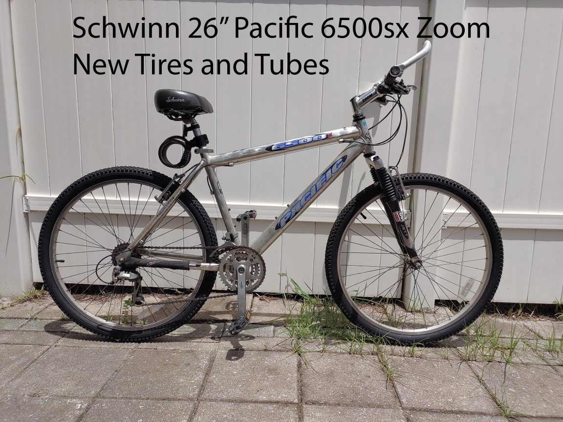 Bike 26" Schwinn New Tires New Tubes