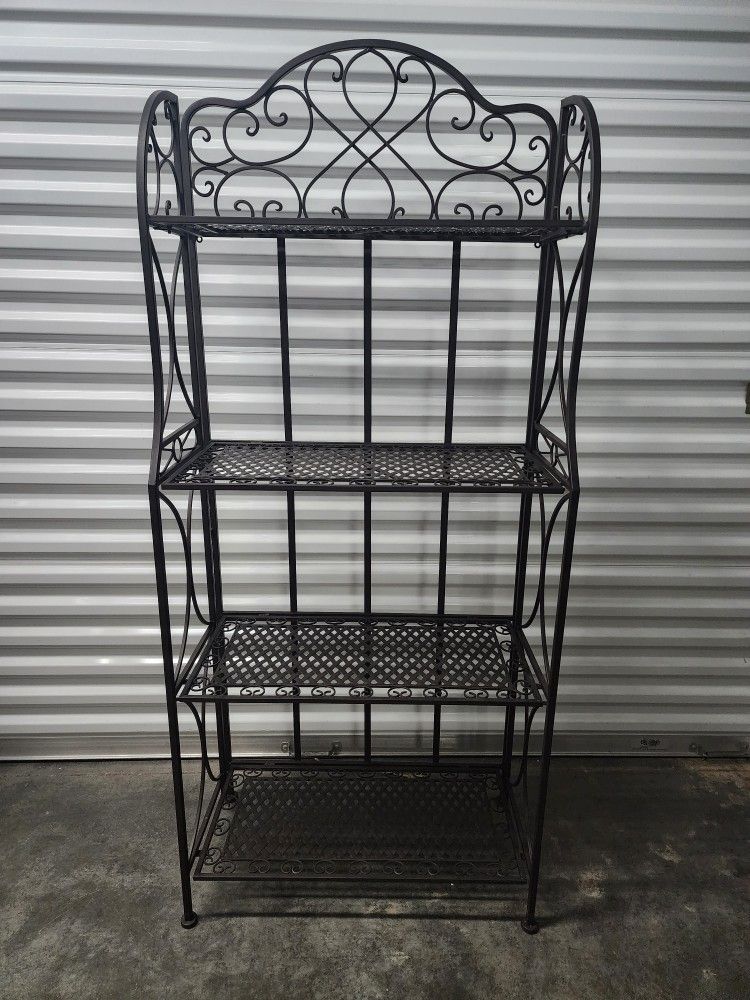 Iron Bakers Rack