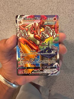 Blaziken vmax